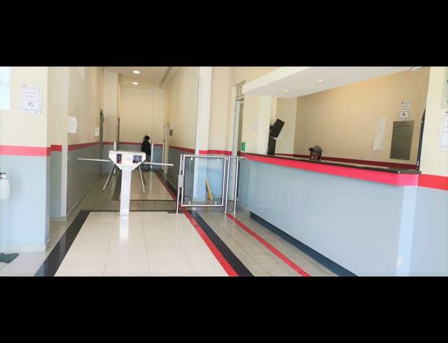 1 BEDROOM APARTMENT TO LET IN GOODWOOD CENTRAL